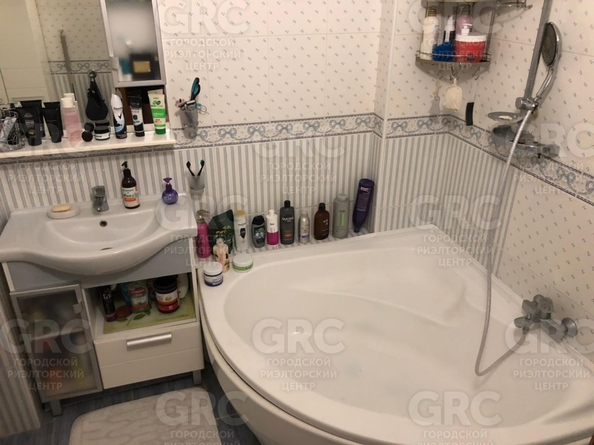 
  Продается 3-комн. квартира, 77 м², Пасечная ул, д. 61/2
. Фото 4.