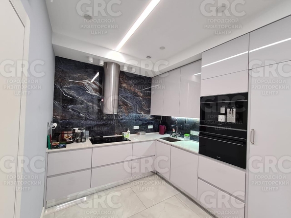 
  Продается 1-комн. квартира, 100 м², Прозрачная (Лазурный берег кв-л) ул, д. 35
. Фото 5.