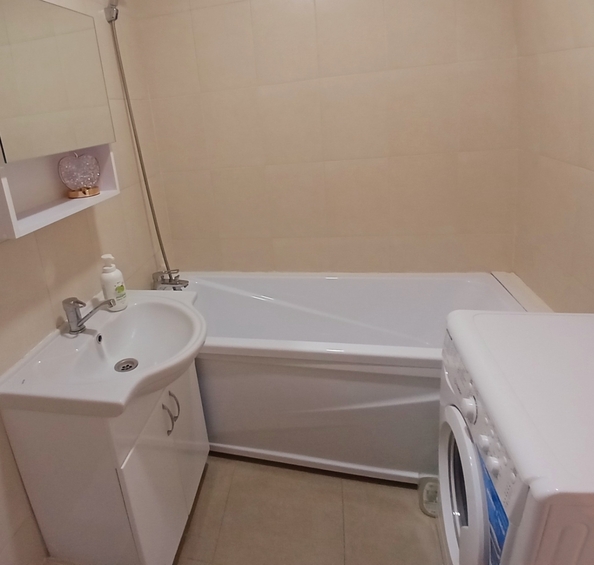 
  Продается 1-комн. квартира, 39 м², Адмирала Пустошкина ул, д. 22к12
. Фото 16.