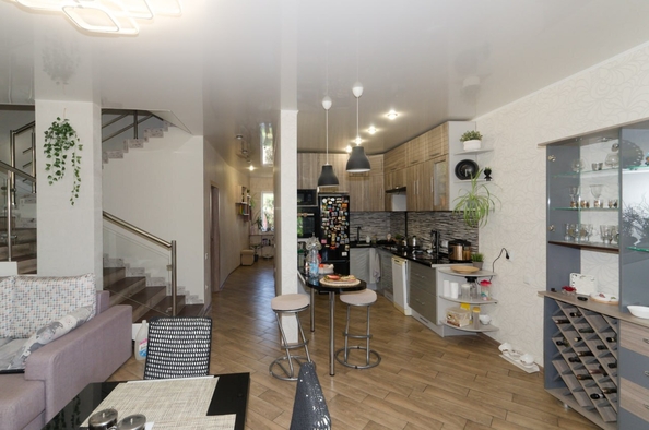 
  Продается дом, 214 м², село Витязево
. Фото 2.