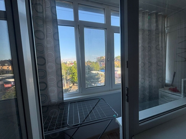 
  Продается 1-комн. квартира, 30 м², Крымская ул, д. 83
. Фото 4.
