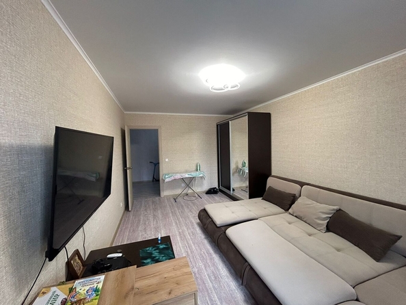 
  Продается 2-комн. квартира, 72 м², Адмирала Пустошкина ул, д. 16
. Фото 4.