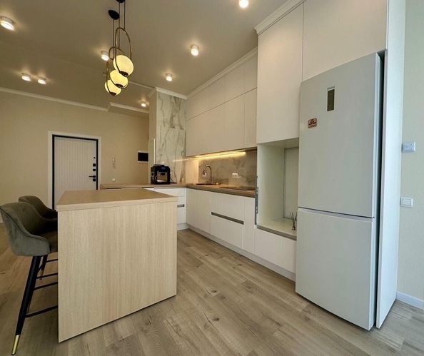 
  Продается 2-комн. квартира, 74 м², Ленина ул, д. 202к2
. Фото 1.