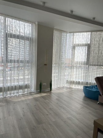 
  Продается 2-комн. квартира, 74 м², Ленина ул, д. 202к2
. Фото 10.