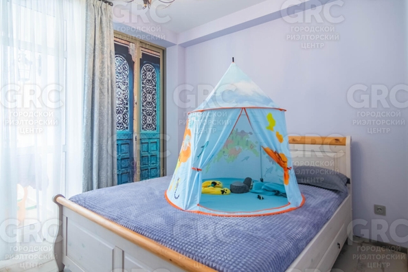 
  Продается 4-комн. квартира, 200 м², Ландышевая ул, д. 77/9
. Фото 16.