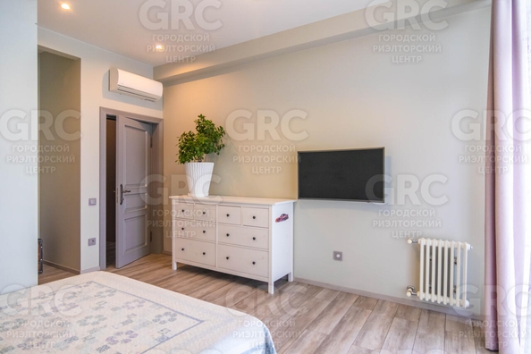 
  Продается 4-комн. квартира, 200 м², Ландышевая ул, д. 77/9
. Фото 27.