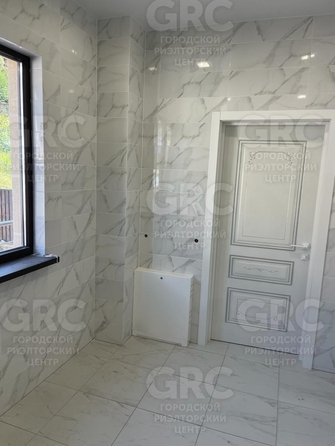 
  Продается дом, 300 м², Сочи
. Фото 13.