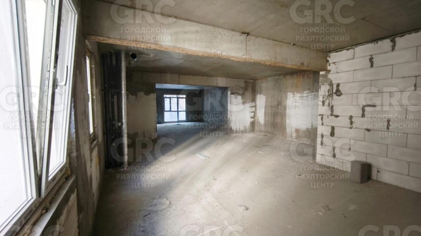 
  Продается 4-комн. квартира, 98.1 м², Туапсинская ул, д. 19
. Фото 26.