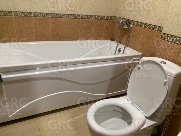 
  Продается 2-комн. квартира, 50 м², Камо ул, д. 80
. Фото 16.