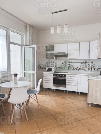 
  Продается 2-комн. квартира, 72 м², Невская ул, д. 18
. Фото 1.