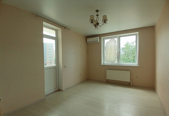 
  Продается 1-комн. квартира, 34 м², Рождественская ул, д. 42
. Фото 2.