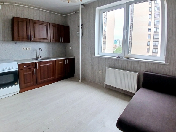 
  Продается 1-комн. квартира, 34 м², Рождественская ул, д. 42
. Фото 4.