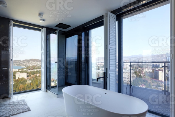 
  Продается 2-комнатный апартамент, 140.6 м², Виноградная ул, д. 4
. Фото 30.