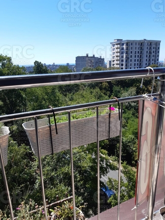 
  Продается 3-комн. квартира, 60 м², Вишневая ул, д. 10/8
. Фото 2.