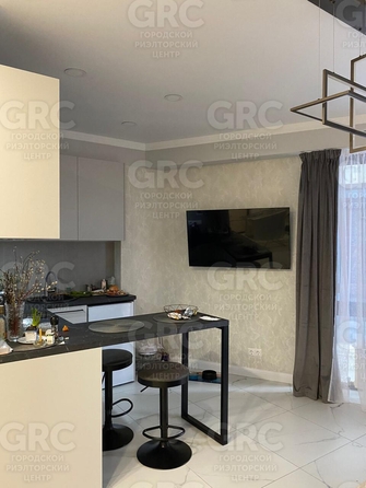 
  Продается 1-комнатный апартамент, 25.4 м², Крымская ул, д. 44а
. Фото 2.