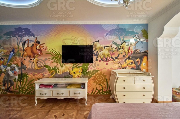 
  Продается 3-комн. квартира, 192 м², Первомайская ул, д. 19
. Фото 5.