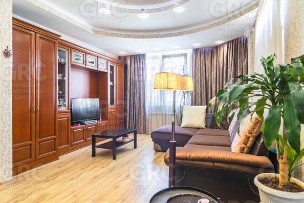 
  Продается 1-комн. квартира, 57 м², Виноградная ул, д. 123/3
. Фото 1.