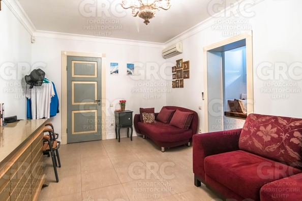 
  Продается 3-комн. квартира, 130 м², Сухумское шоссе ул, д. 13/8
. Фото 2.
