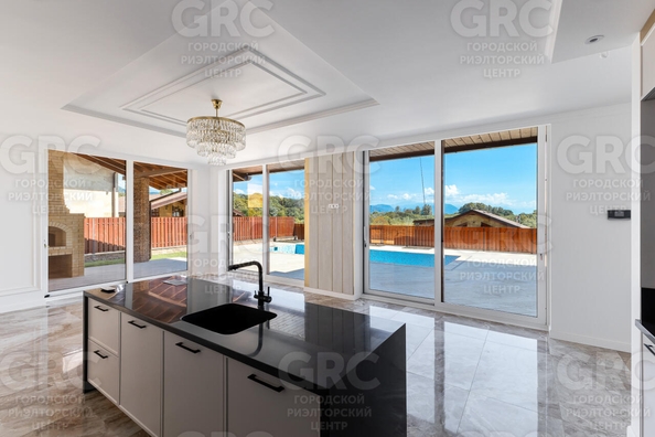 
  Продается коттедж, 360 м², Сочи
. Фото 22.