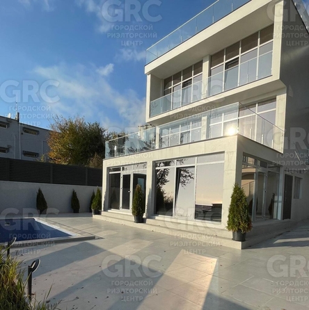 
  Продается дом, 302 м², Сочи
. Фото 2.