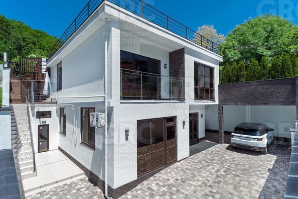 
  Продается дом, 250 м², Сочи
. Фото 1.
