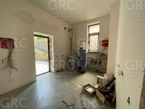 
  Продается дом, 250 м², Сочи
. Фото 12.