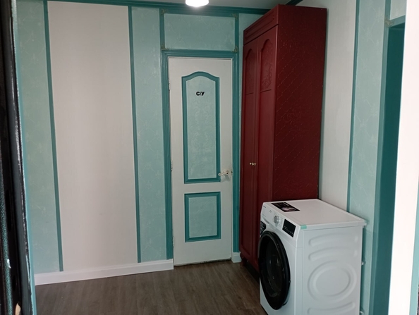 
  Продается 2-комн. квартира, 41 м², Крылова ул, д. 81
. Фото 13.