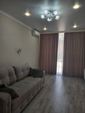 
  Продается 1-комн. квартира, 50 м², Верхняя ул
. Фото 4.