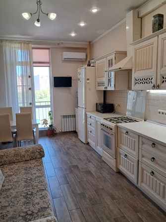 
  Продается 1-комн. квартира, 46 м², Крымская ул
. Фото 1.