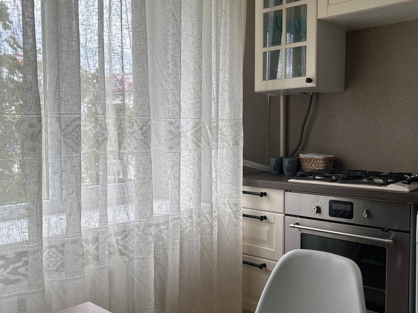 
  Продается 1-комн. квартира, 41 м², Маяковского ул
. Фото 2.