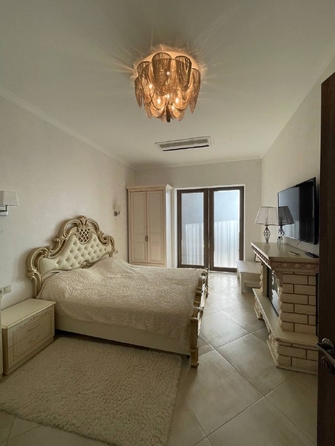 
  Продается 2-комн. квартира, 96 м², Крымская ул
. Фото 1.