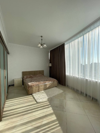 
  Продается 2-комн. квартира, 96 м², Крымская ул
. Фото 13.