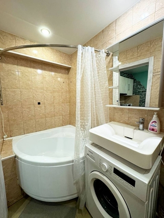 
  Продается 2-комн. квартира, 56 м², Одесская ул
. Фото 3.