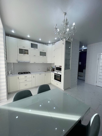 
  Продается 2-комн. квартира, 62 м², Кирова ул
. Фото 16.