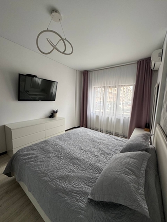 
  Продается 2-комн. квартира, 65 м², Одесская ул
. Фото 2.