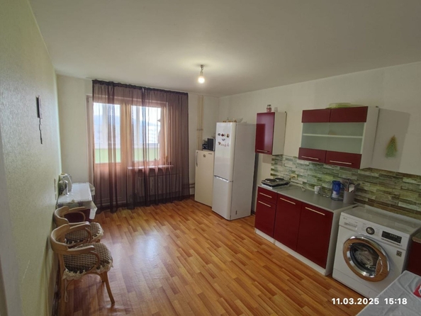 
  Продается 3-комн. квартира, 80 м², Маршала Жукова ул
. Фото 6.