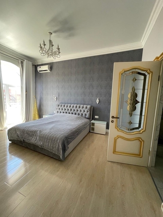 
  Продается 4-комн. квартира, 136 м², Новороссийская ул
. Фото 11.
