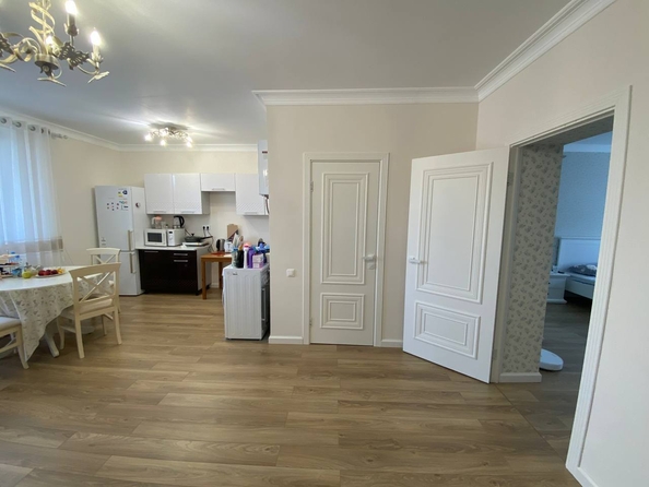 
  Продается 2-комн. квартира, 70 м², Греческая ул, д. 46
. Фото 2.