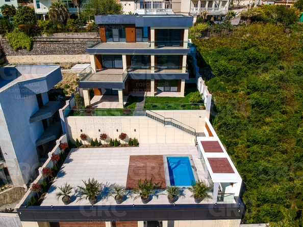 
  Продается дом, 564 м², Сочи
. Фото 2.