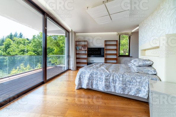 
  Продается дом, 280 м², Сочи
. Фото 20.
