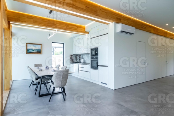 
  Продается коттедж, 280 м², Сочи
. Фото 19.