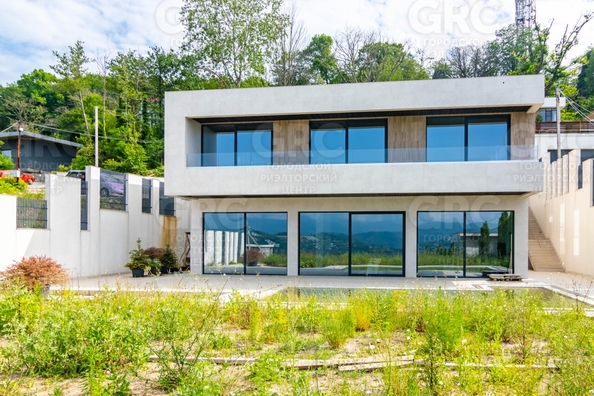 
  Продается дом, 410 м², Сочи
. Фото 2.