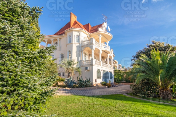 
  Продается дом, 600 м², Сочи
. Фото 1.