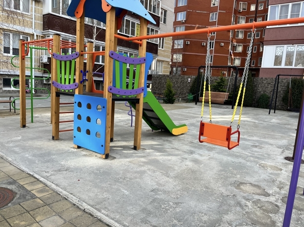 
  Продается 2-комн. квартира, 67 м², Лермонтова ул, д. 116В
. Фото 8.