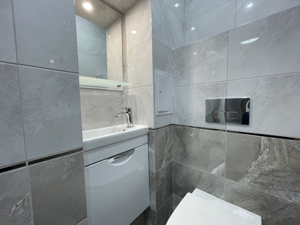 
  Продается 2-комн. квартира, 65 м², Адмирала Пустошкина ул, д. 22к10
. Фото 10.
