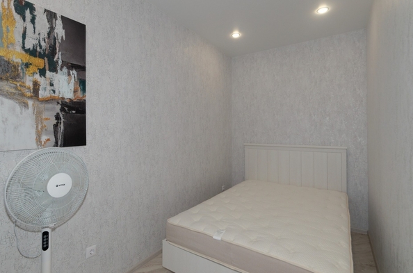
  Продается 1-комн. квартира, 38 м², Омелькова ул, д. 93
. Фото 5.