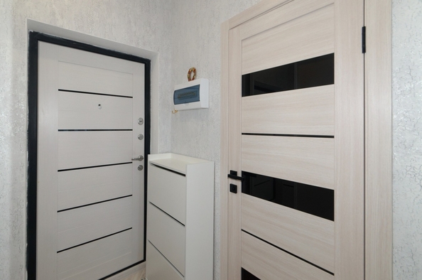 
  Продается 1-комн. квартира, 38 м², Омелькова ул, д. 93
. Фото 12.