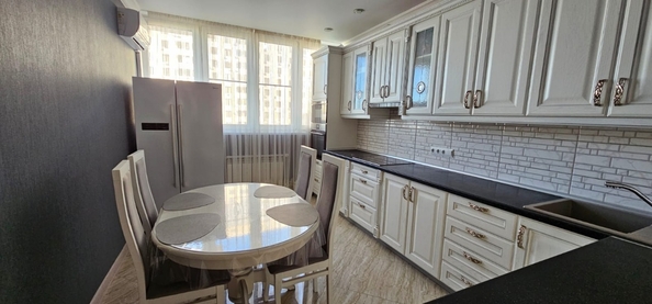 
  Продается 2-комн. квартира, 58 м², Владимирская ул, д. 55В
. Фото 7.