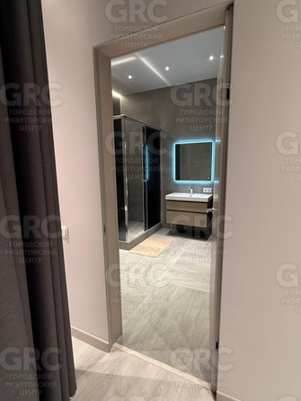 
  Продается 2-комн. квартира, 76 м², Войкова ул, д. 21
. Фото 4.