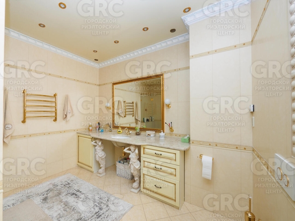 
  Продается 2-комн. квартира, 111 м², Первомайская ул, д. 11
. Фото 16.